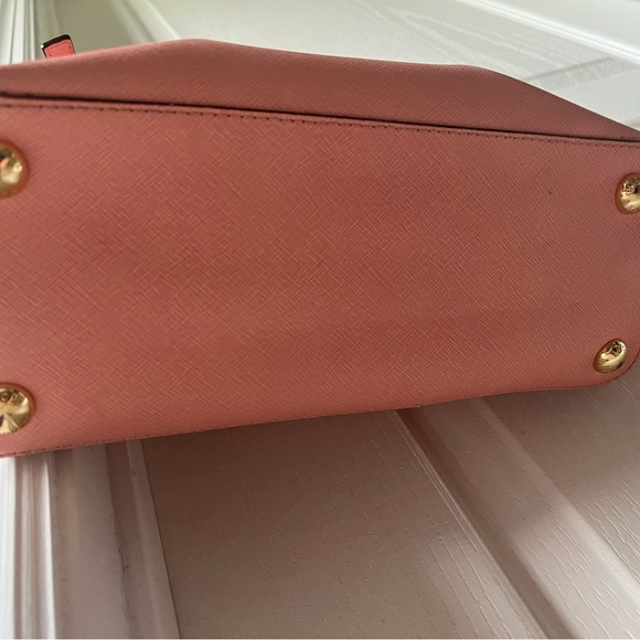 Michael Kors Purse - Picture 8 of 8